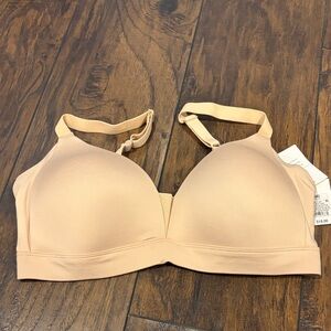 **$1 w/ purchase of a reg priced item** Auden lightly lined wireless Bra NWT**